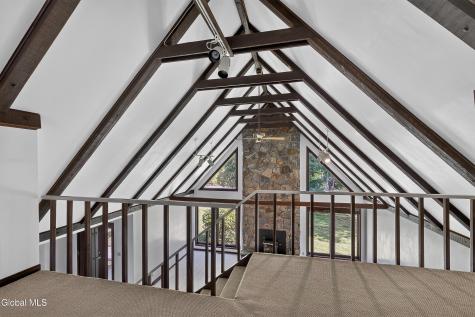 63 Upper Font Grove Road Slingerlands NY 12159