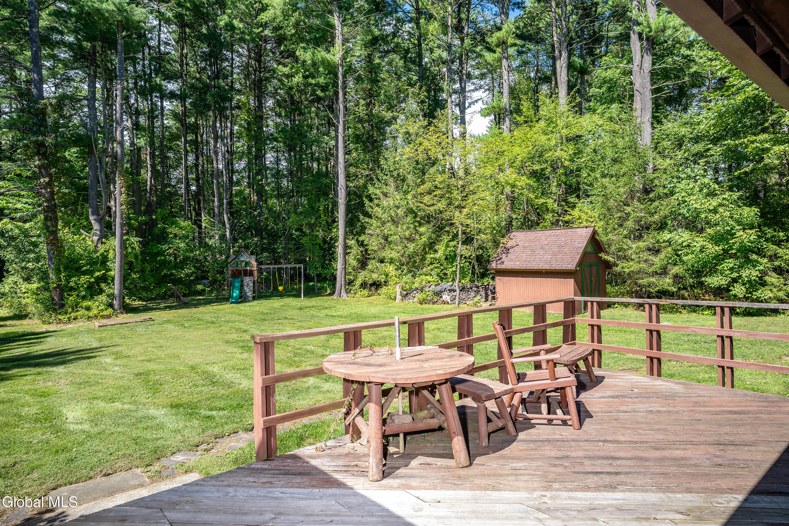63 Upper Font Grove Road Slingerlands NY 12159
