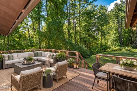 63 Upper Font Grove Road Slingerlands NY 12159