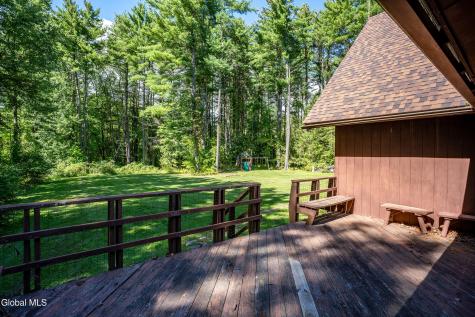 63 Upper Font Grove Road Slingerlands NY 12159