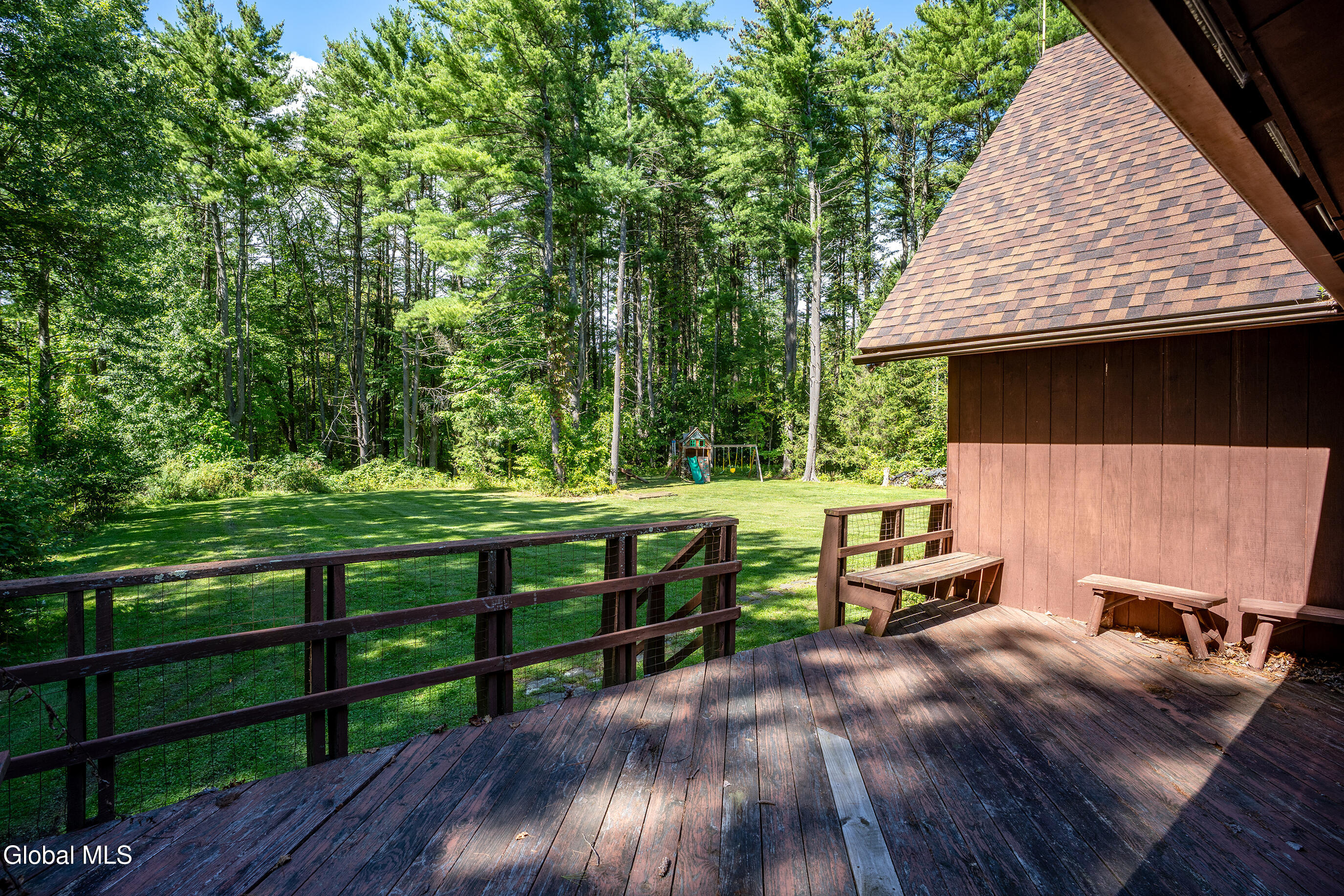 63 Upper Font Grove Road Slingerlands NY 12159