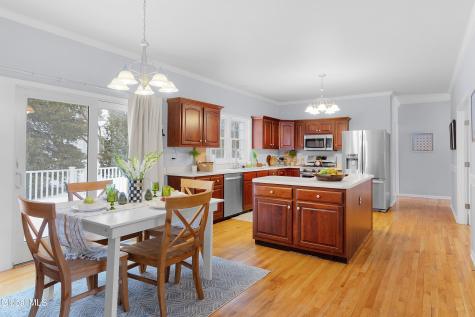 18 Dublin Drive Niskayuna NY 12309