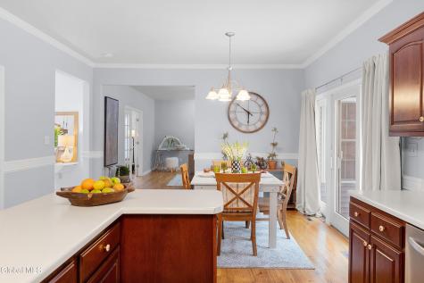 18 Dublin Drive Niskayuna NY 12309