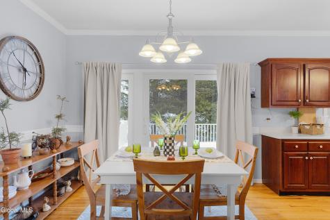 18 Dublin Drive Niskayuna NY 12309