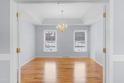 18 Dublin Drive Niskayuna NY 12309