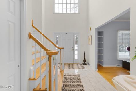 18 Dublin Drive Niskayuna NY 12309