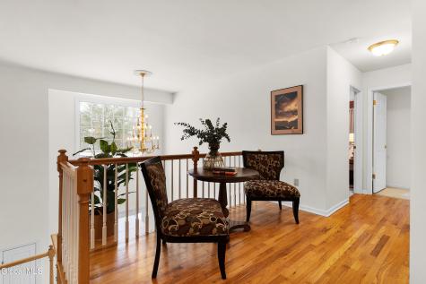 18 Dublin Drive Niskayuna NY 12309