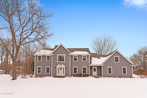 18 Dublin Drive Niskayuna NY 12309