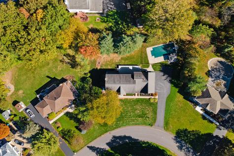 18 Dublin Drive Niskayuna NY 12309