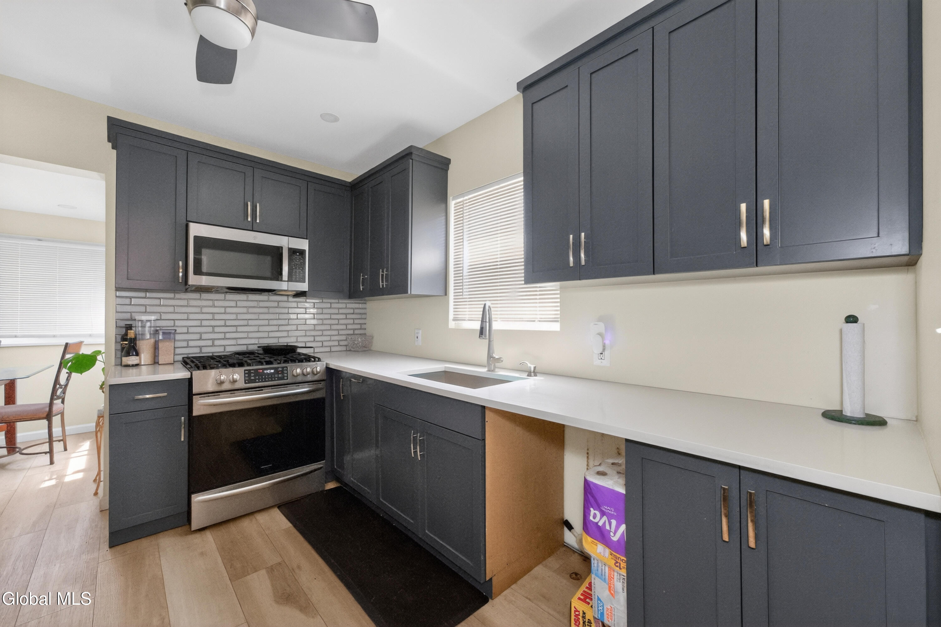 32 Osborne Road Colonie NY 12205