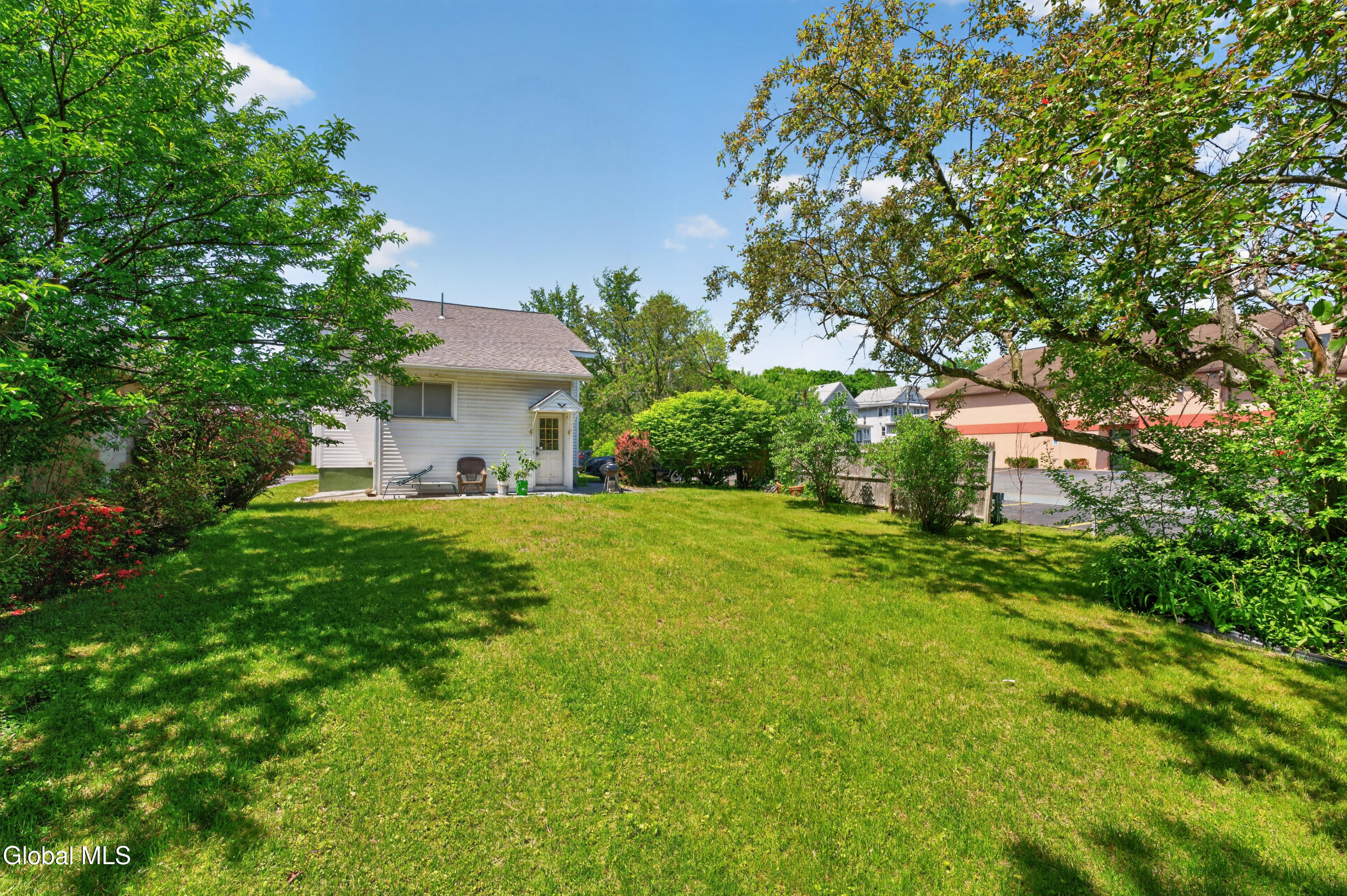32 Osborne Road Colonie NY 12205
