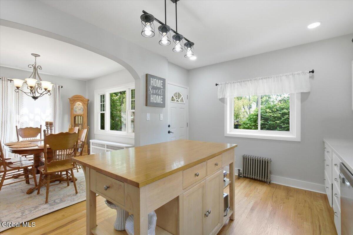 809 Wright Avenue Schenectady NY 12309