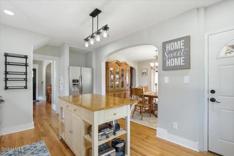 809 Wright Avenue Schenectady NY 12309