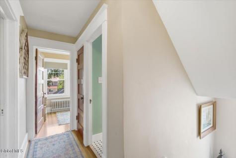 809 Wright Avenue Schenectady NY 12309