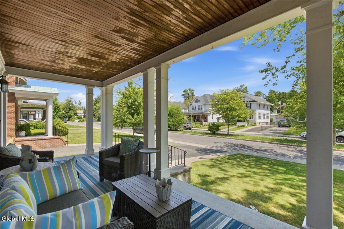 809 Wright Avenue Schenectady NY 12309