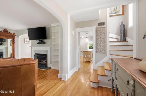 809 Wright Avenue Schenectady NY 12309