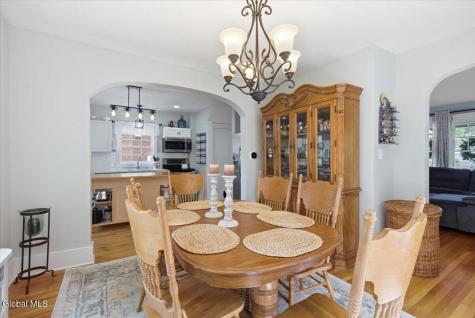 809 Wright Avenue Schenectady NY 12309