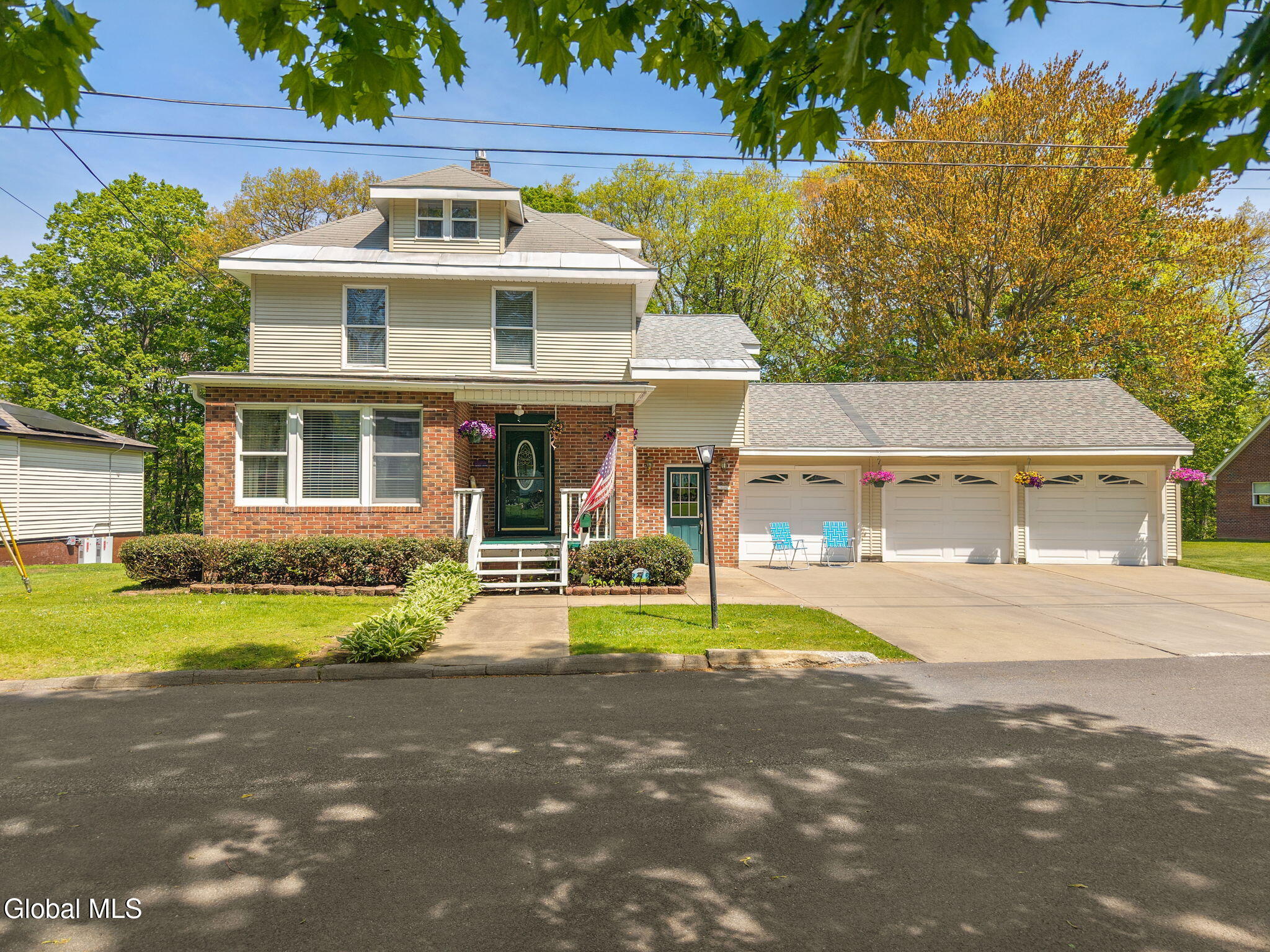 307 W Madison Ave Extension Johnstown NY 12095