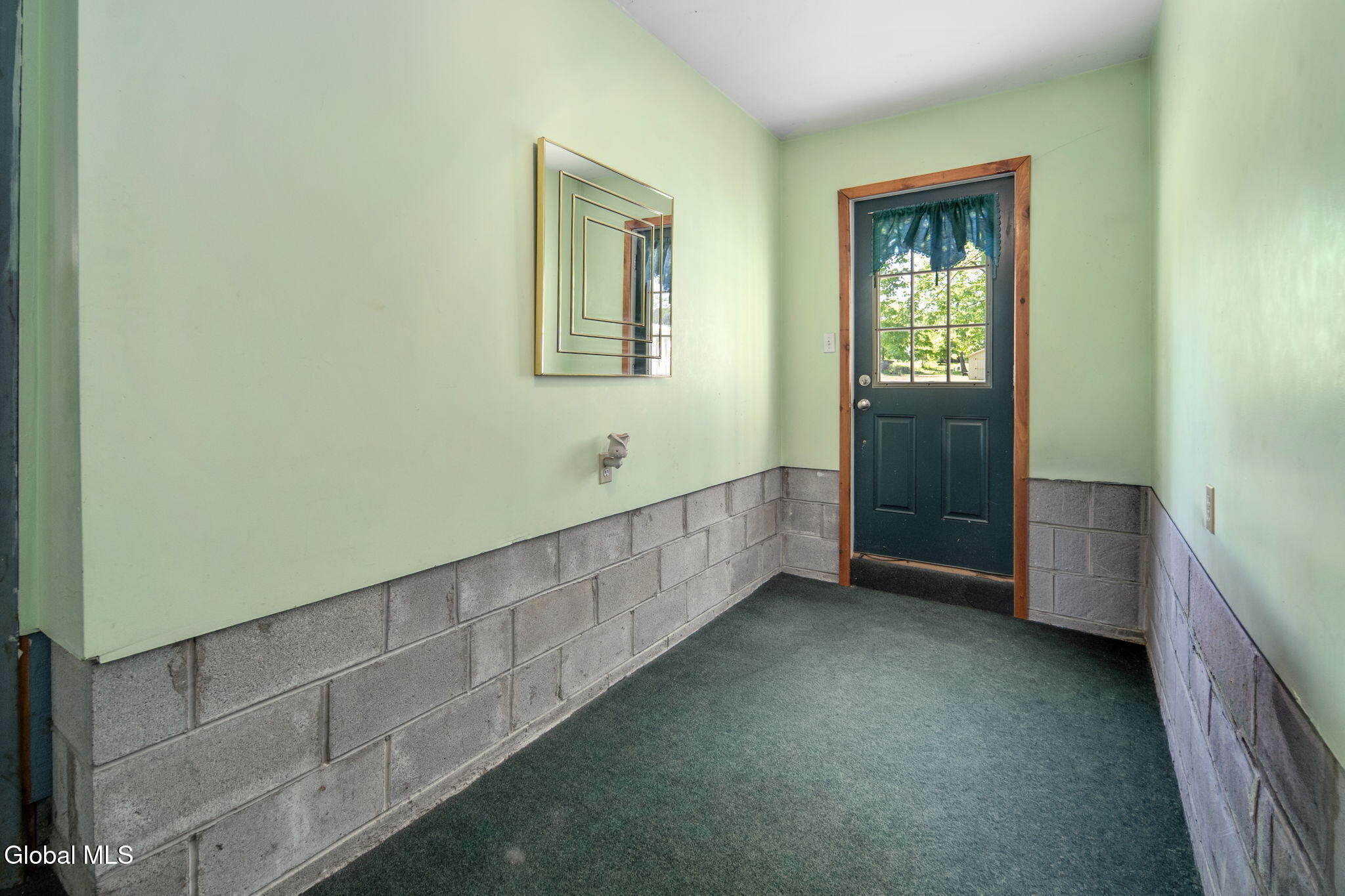 307 W Madison Ave Extension Johnstown NY 12095