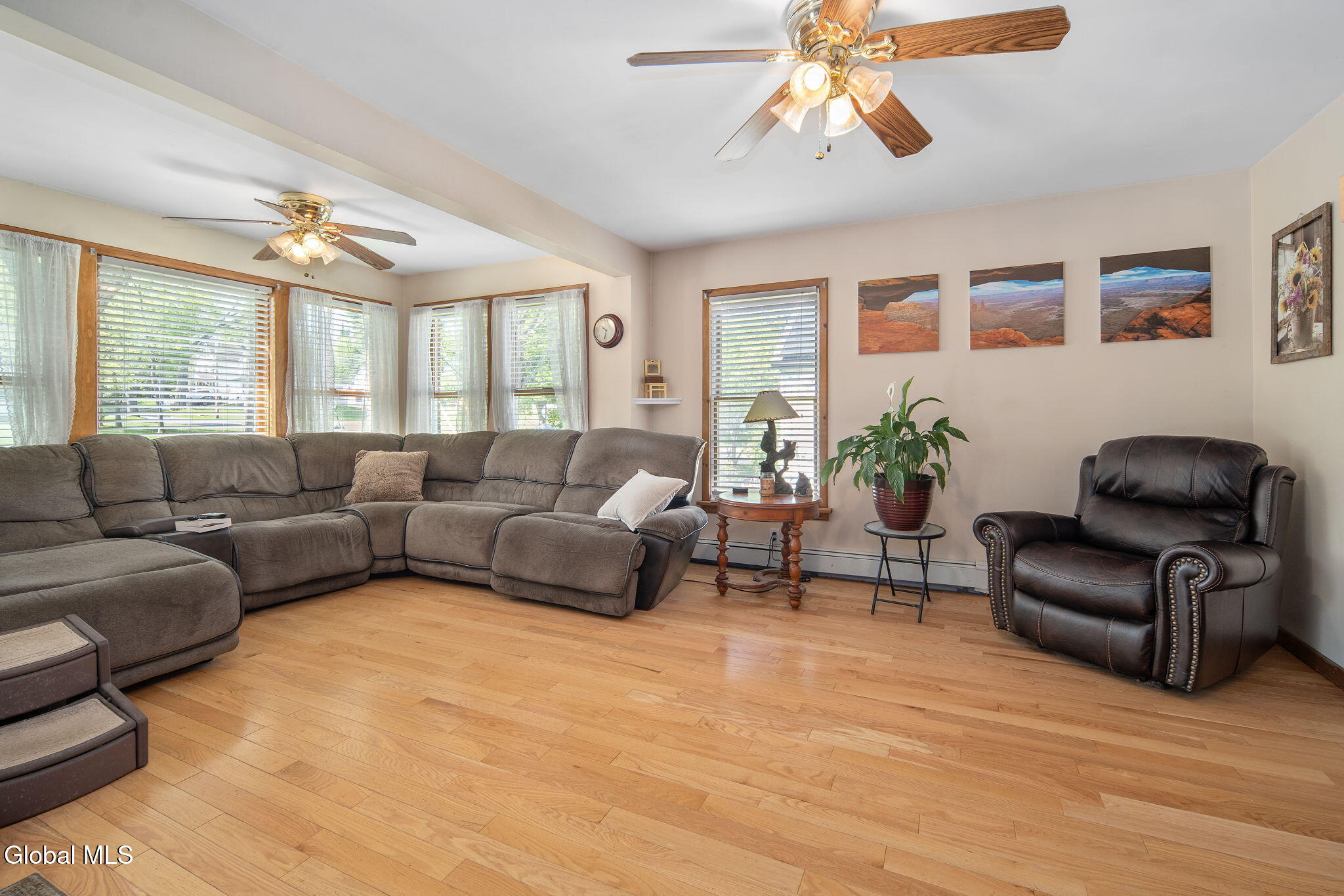 307 W Madison Ave Extension Johnstown NY 12095