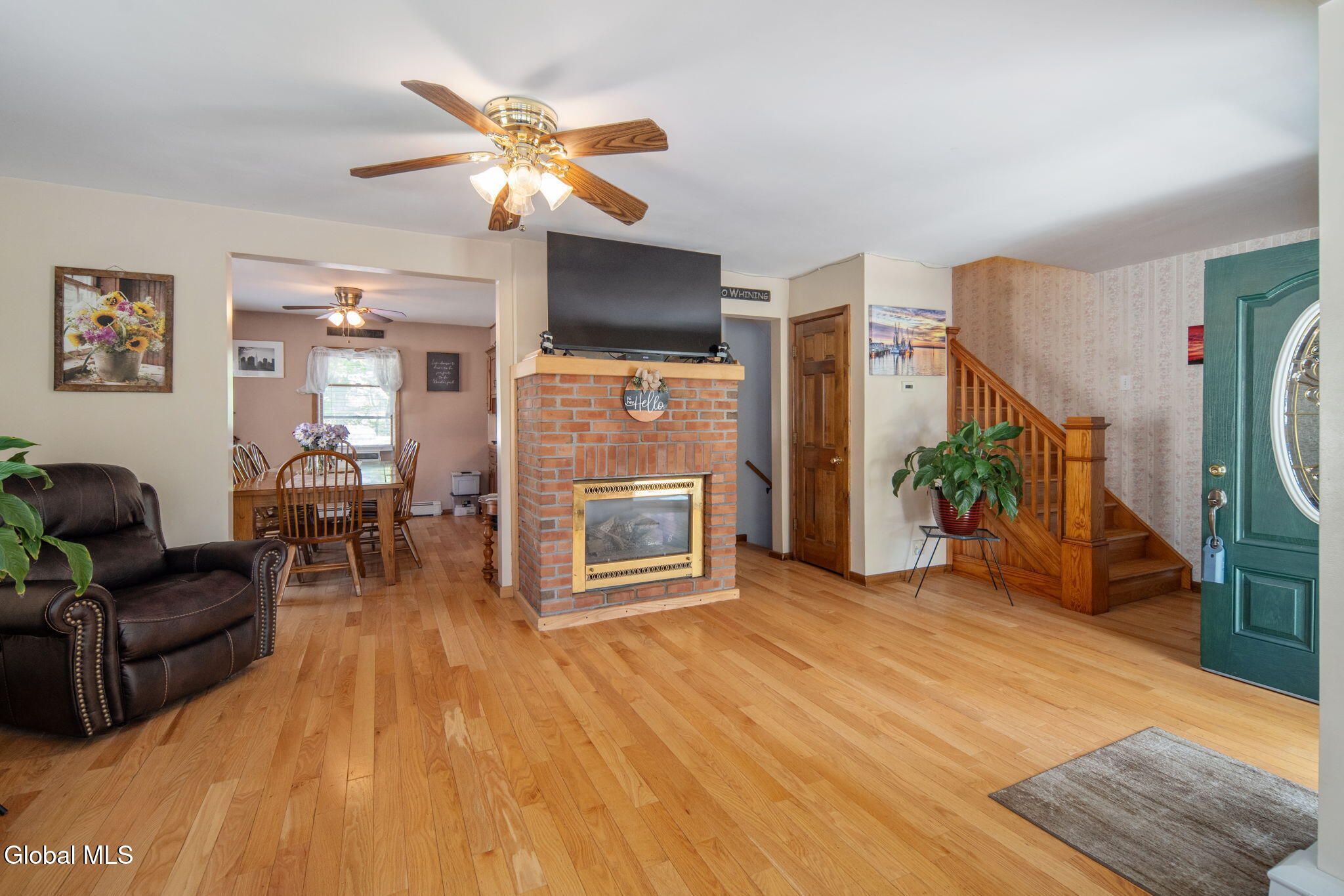 307 W Madison Ave Extension Johnstown NY 12095