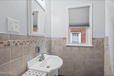 974 Washington Avenue Albany NY 12203