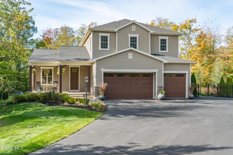 28 Tourtise Drive Mechanicville NY 12118