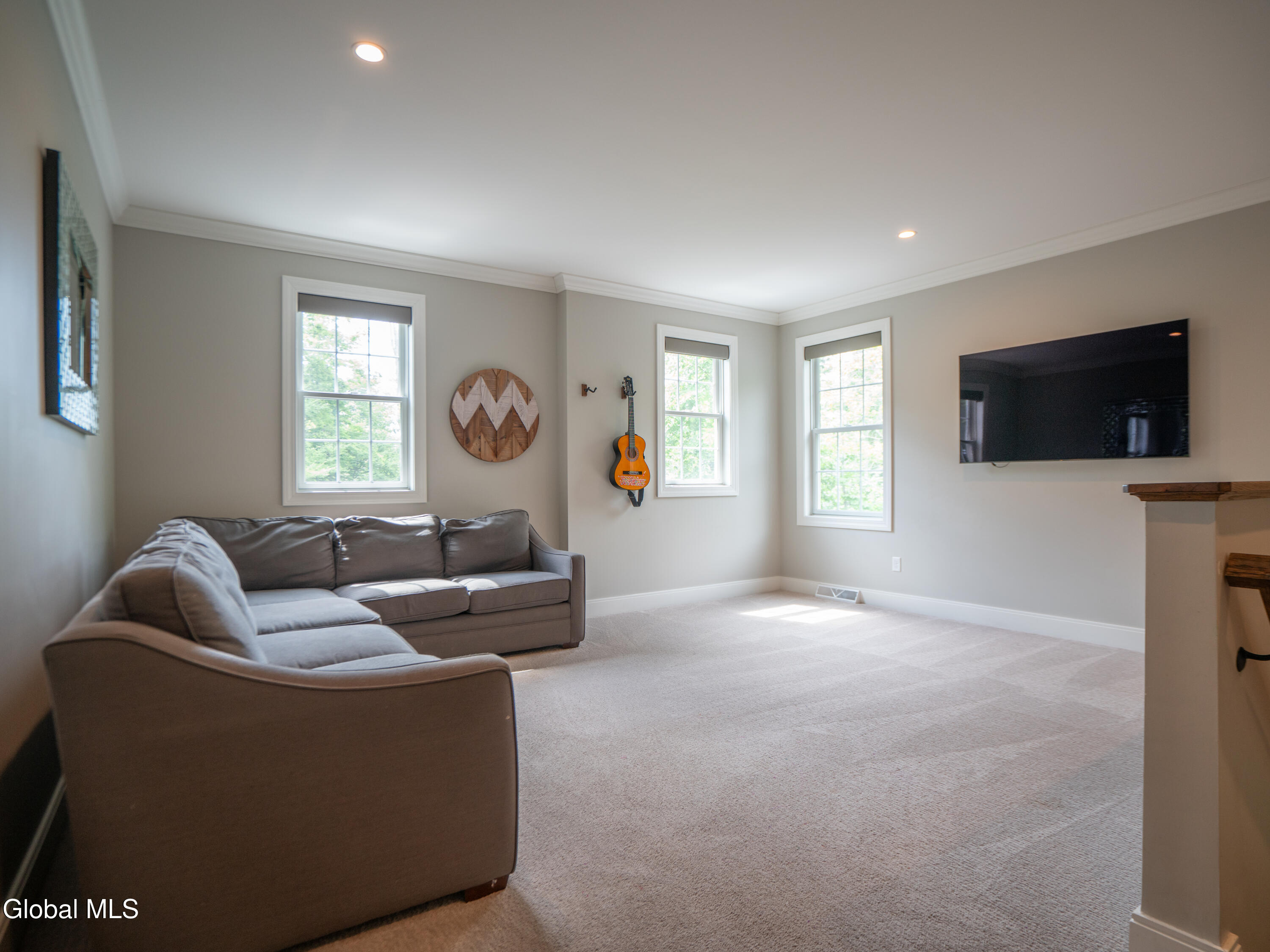 28 Tourtise Drive Mechanicville NY 12118