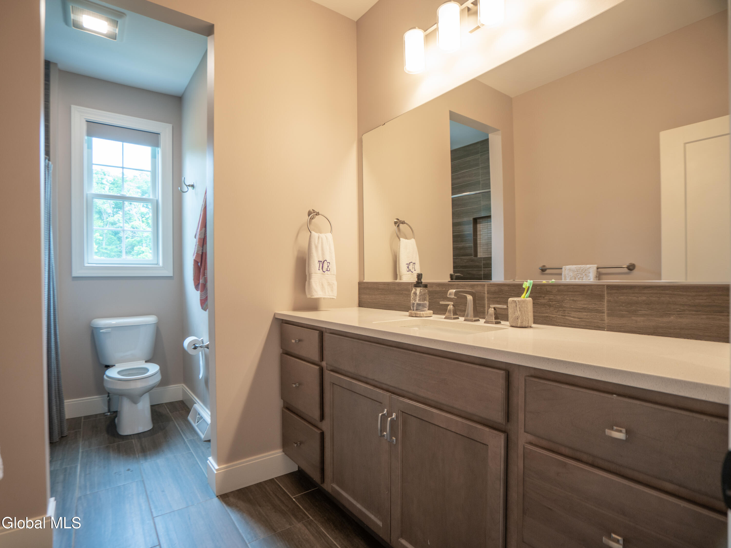 28 Tourtise Drive Mechanicville NY 12118