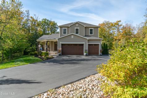 28 Tourtise Drive Mechanicville NY 12118