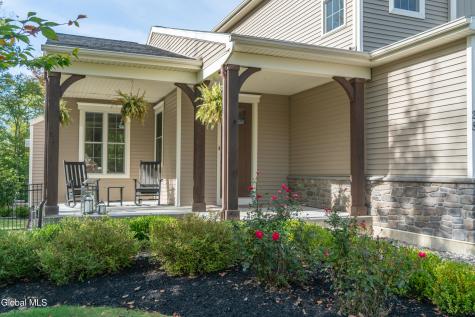 28 Tourtise Drive Mechanicville NY 12118