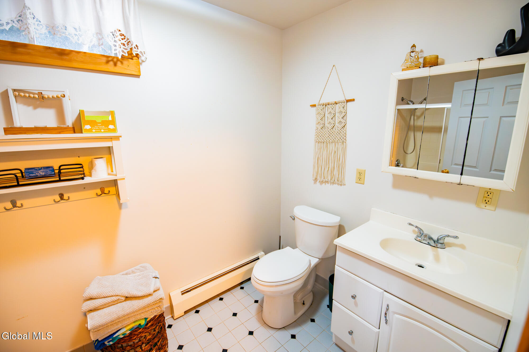 5107 Ny-8 Chestertown NY 12817