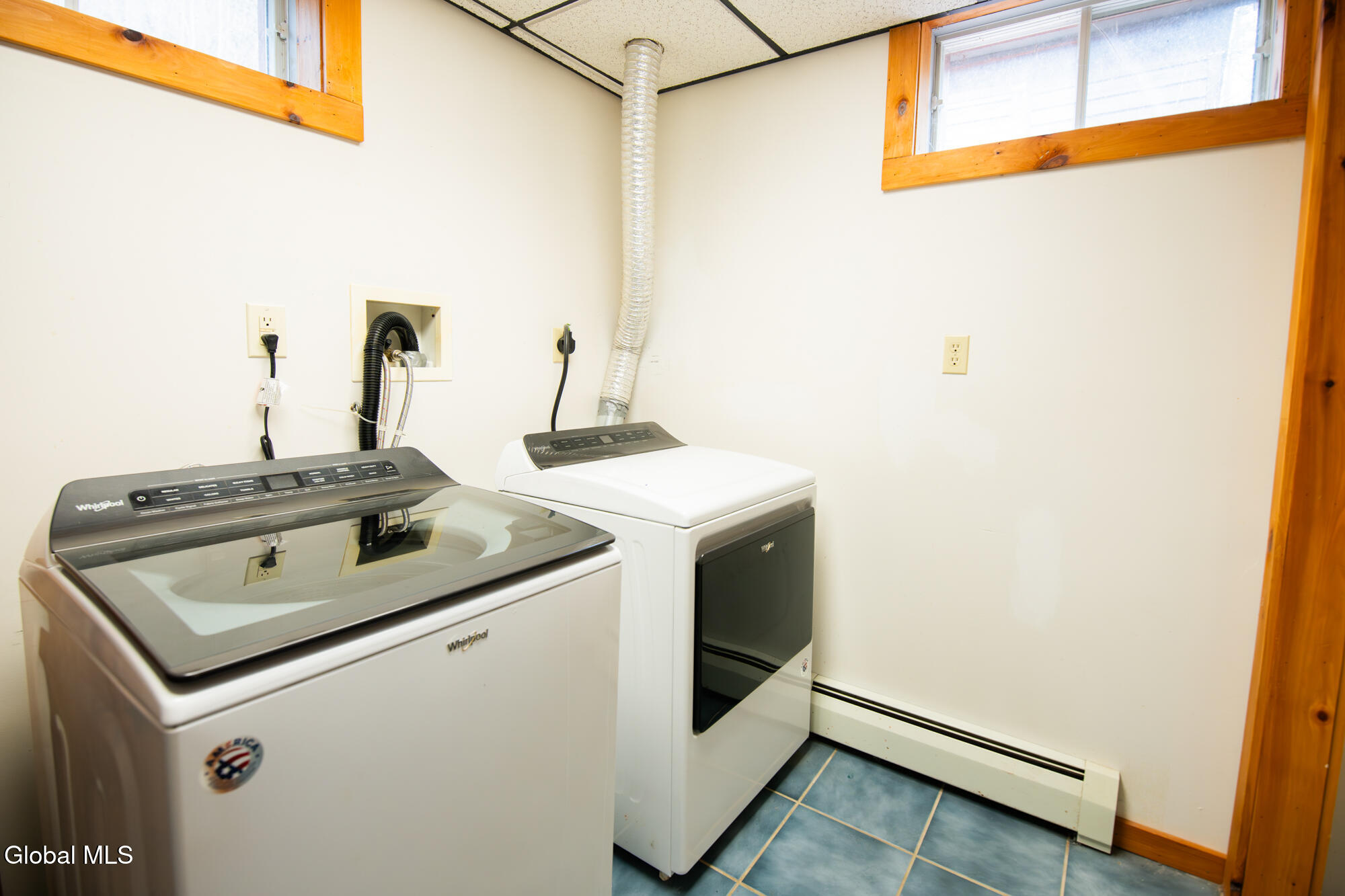 5107 Ny-8 Chestertown NY 12817