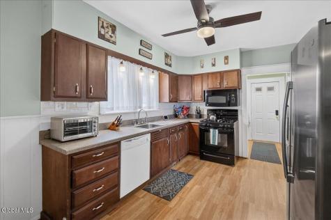 2502 15th Street Troy NY 12180