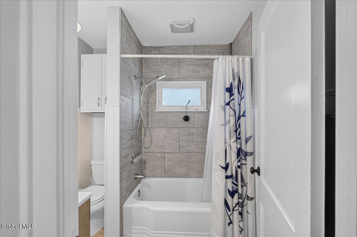 2502 15th Street Troy NY 12180