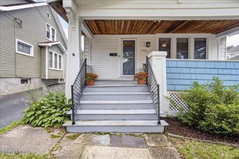 2502 15th Street Troy NY 12180