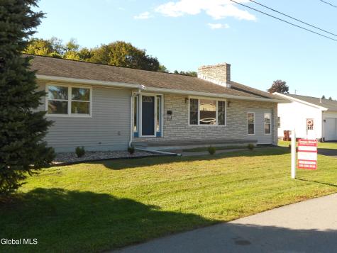 121 N 7th Avenue Mechanicville NY 12118