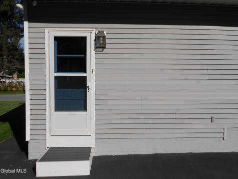 121 N 7th Avenue Mechanicville NY 12118