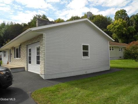 121 N 7th Avenue Mechanicville NY 12118
