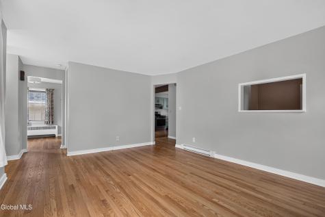 2075 Baker Avenue Niskayuna NY 12309