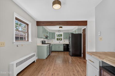 2075 Baker Avenue Niskayuna NY 12309