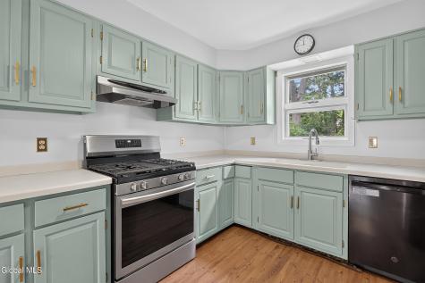2075 Baker Avenue Niskayuna NY 12309