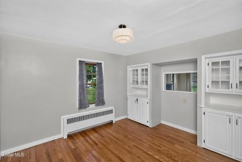 2075 Baker Avenue Niskayuna NY 12309