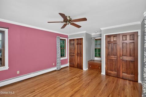 2075 Baker Avenue Niskayuna NY 12309