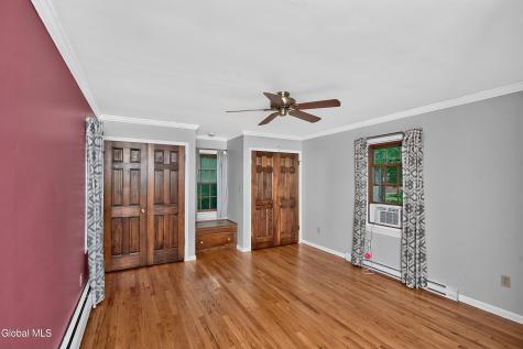 2075 Baker Avenue Niskayuna NY 12309