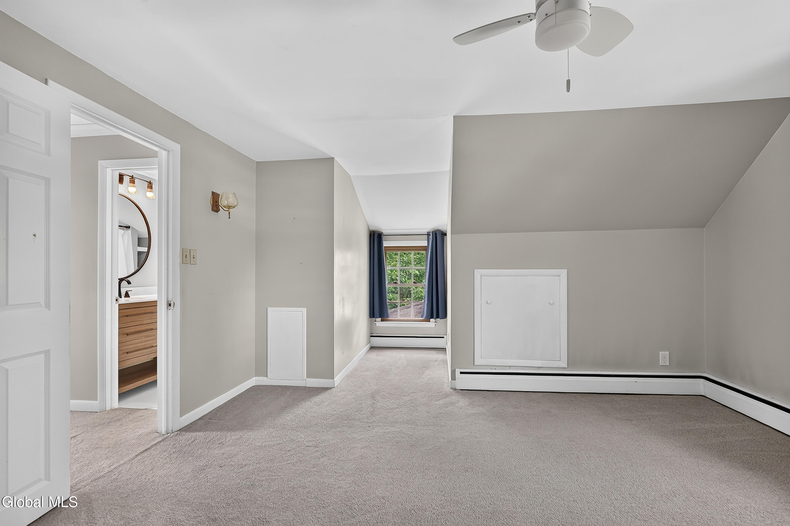 2075 Baker Avenue Niskayuna NY 12309