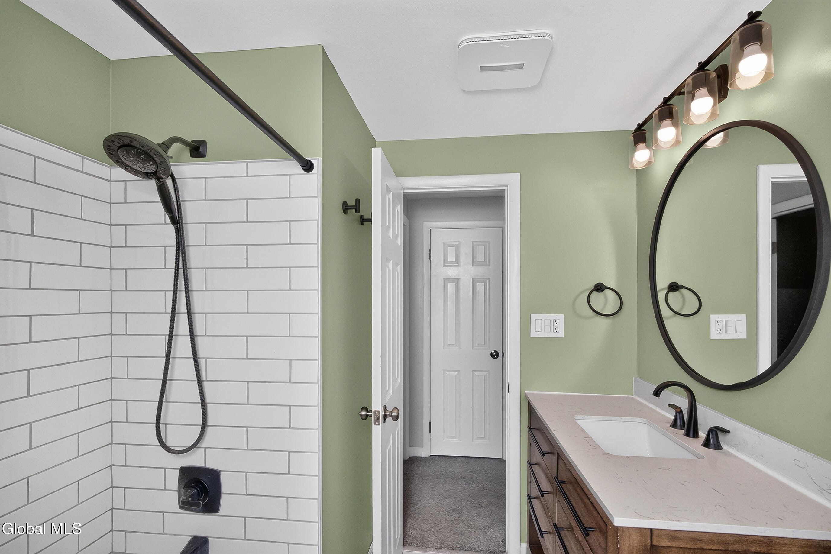 2075 Baker Avenue Niskayuna NY 12309