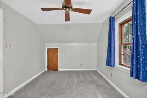 2075 Baker Avenue Niskayuna NY 12309