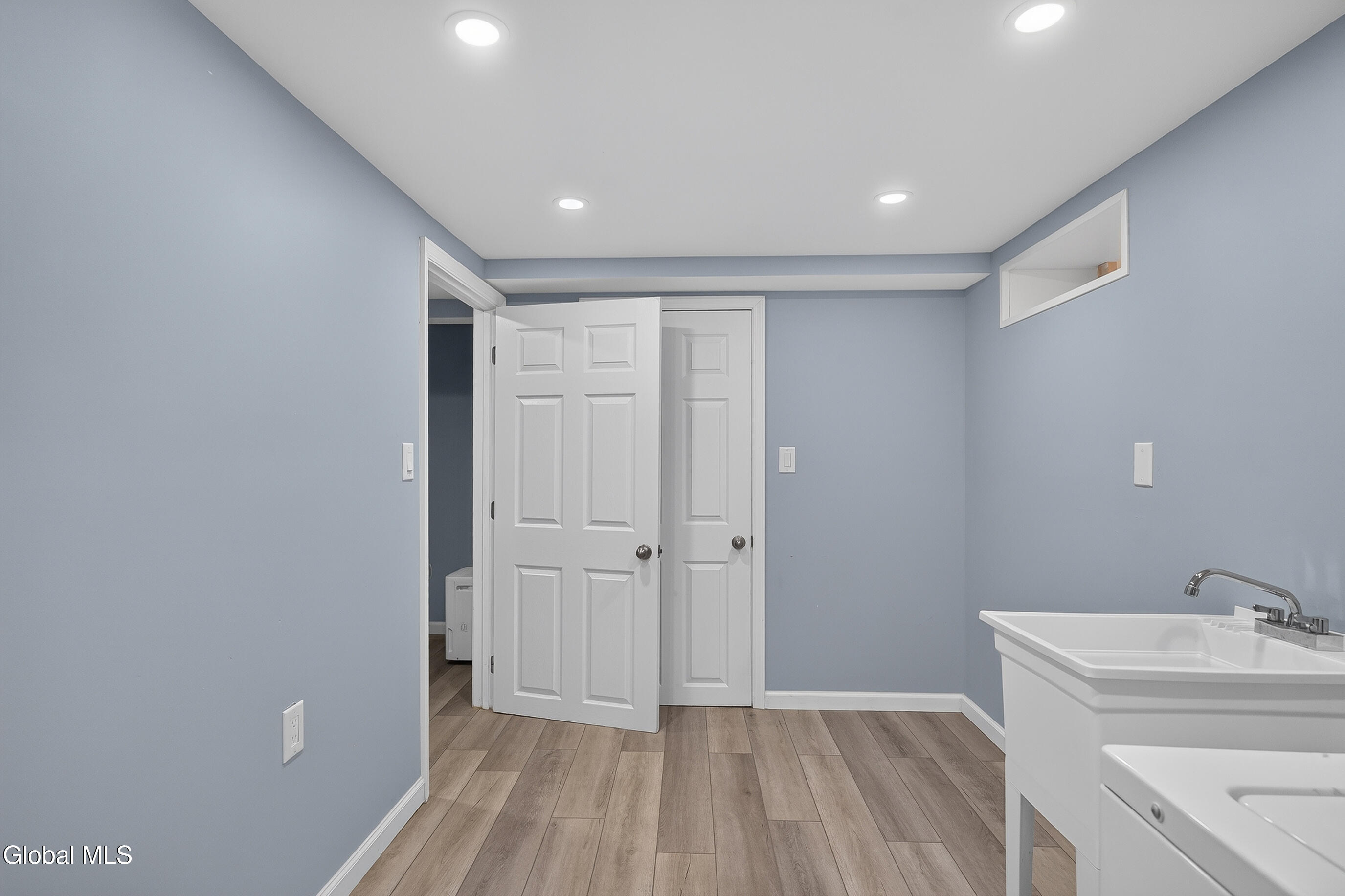2075 Baker Avenue Niskayuna NY 12309