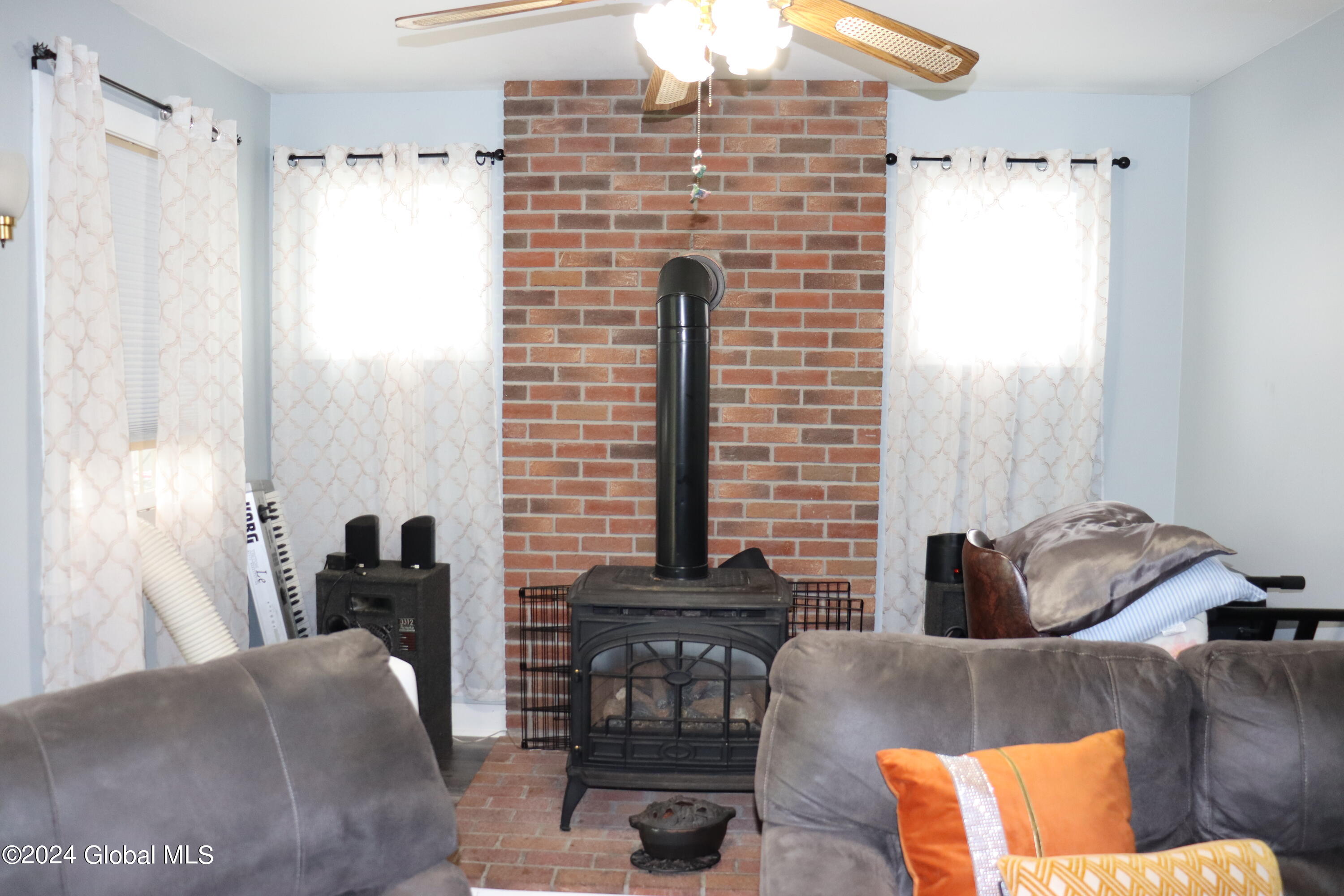 417 Eleanor Street Schenectady NY 12306
